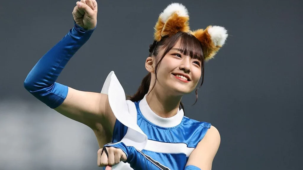 一度観たらやみつき!ハマる人続出の日ハム「きつねダンス」とは